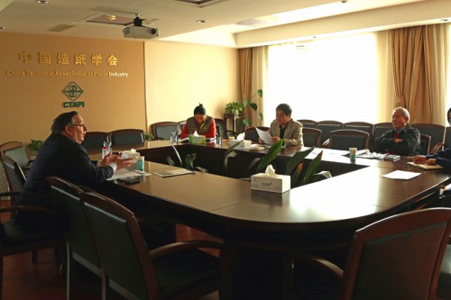 美國廢品好色网址工業協會到訪中國造紙學會